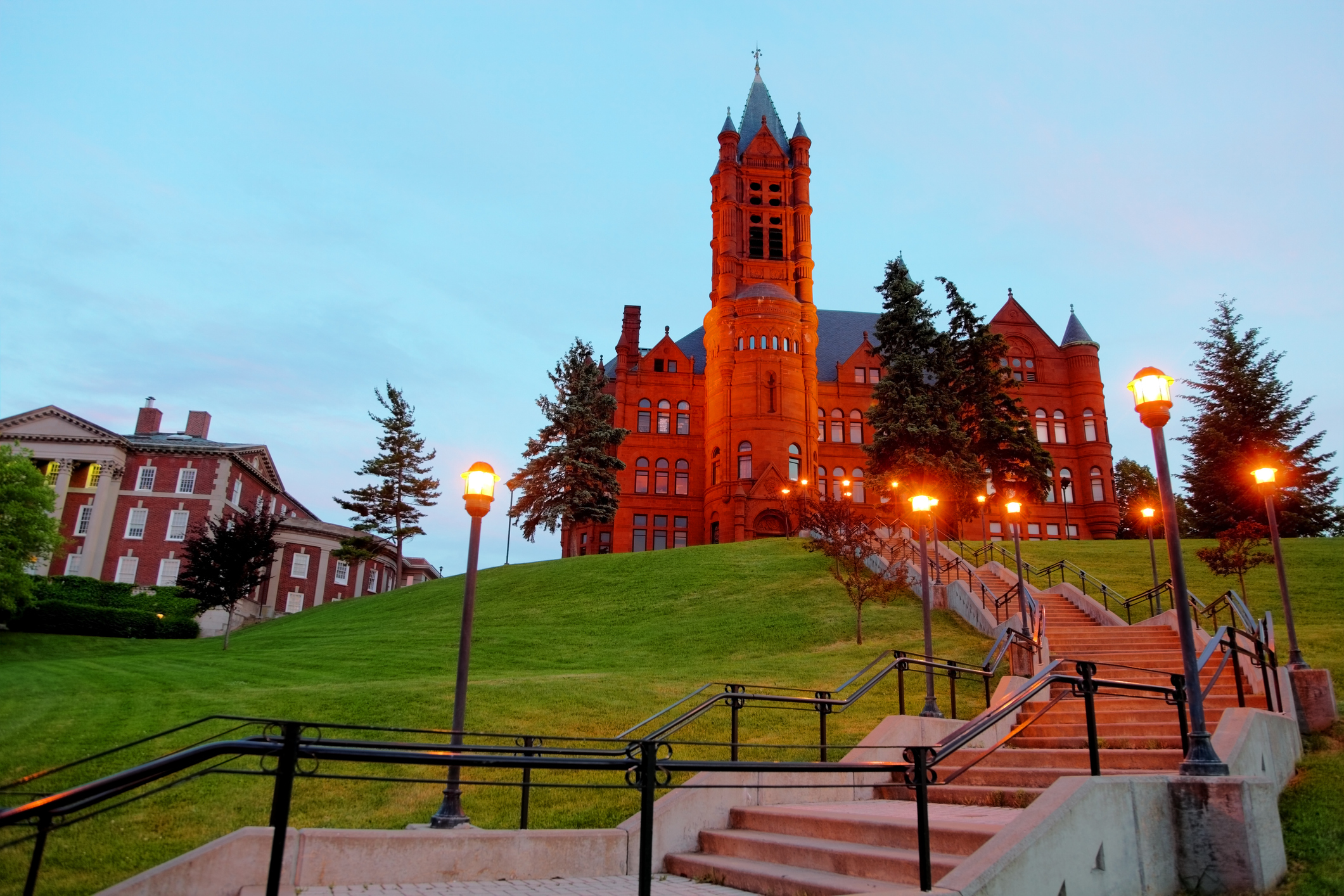 Syracuse Univesity